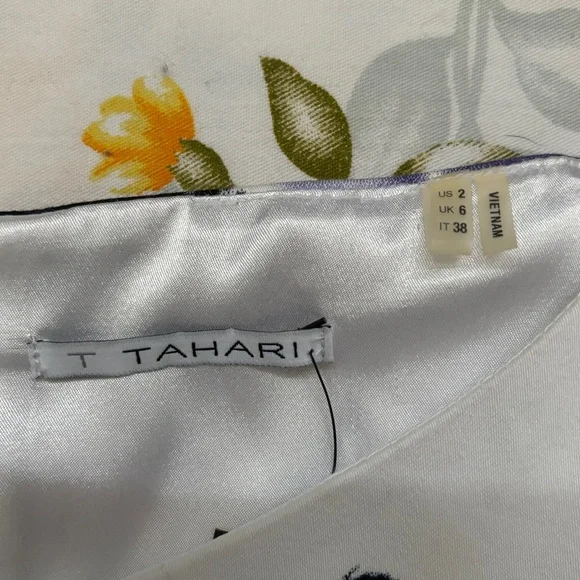 Tahari Size 2 Patterned Sleeveless Dress NWT - Picture 6 of 8